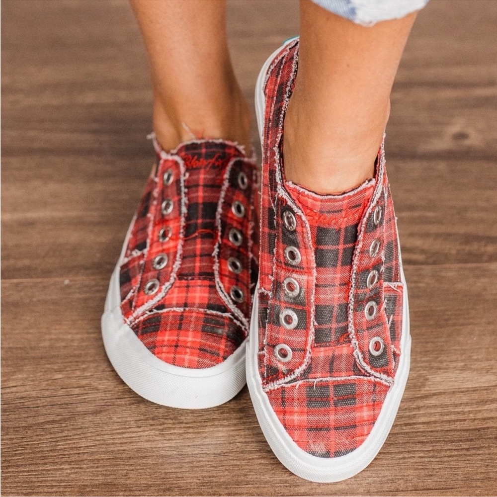 💥6 HR Temp Price Drop💥 Blowfish Malibu Red Grand Canyon Plaid Slip On Sneakers - Picture 2 of 16